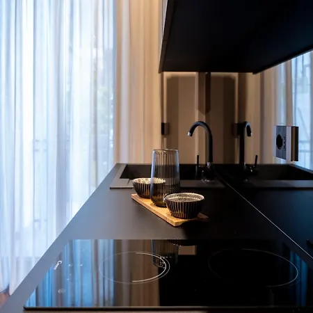 Luci Su Cavour Bed and breakfast 4*