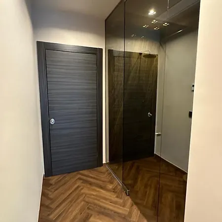 Luci Su Cavour 4* Bari