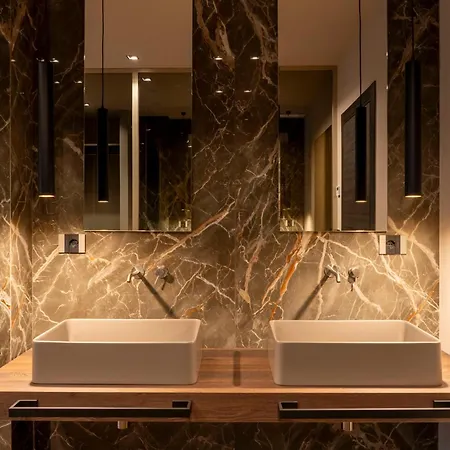 Luci Su Cavour Oda ve Kahvaltı 4*