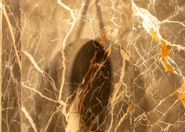 Luci Su Cavour 바리