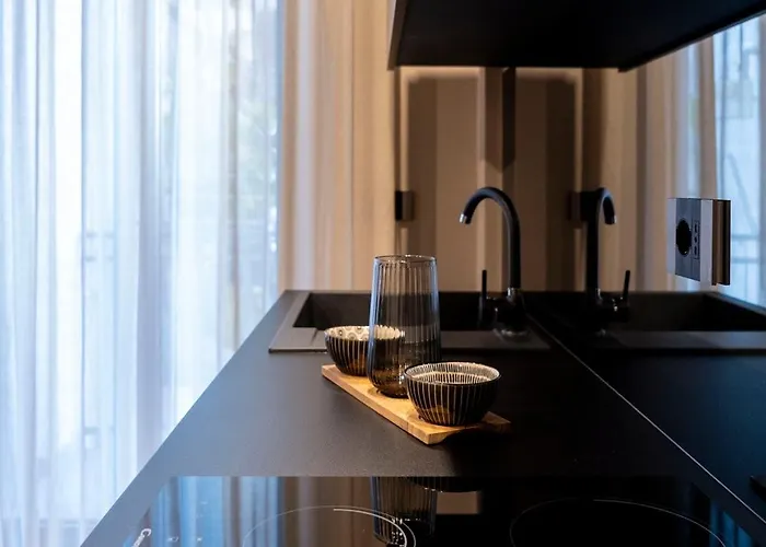 Luci Su Cavour B&B 4*